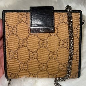 Authentic Vintage Gucci Wallet & Crossbody